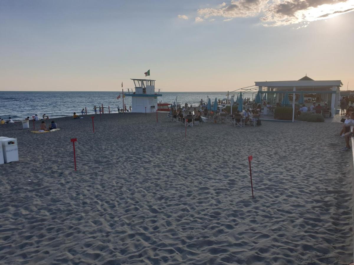 Trilocale Lido Di Roma Lido di Ostia Exterior foto